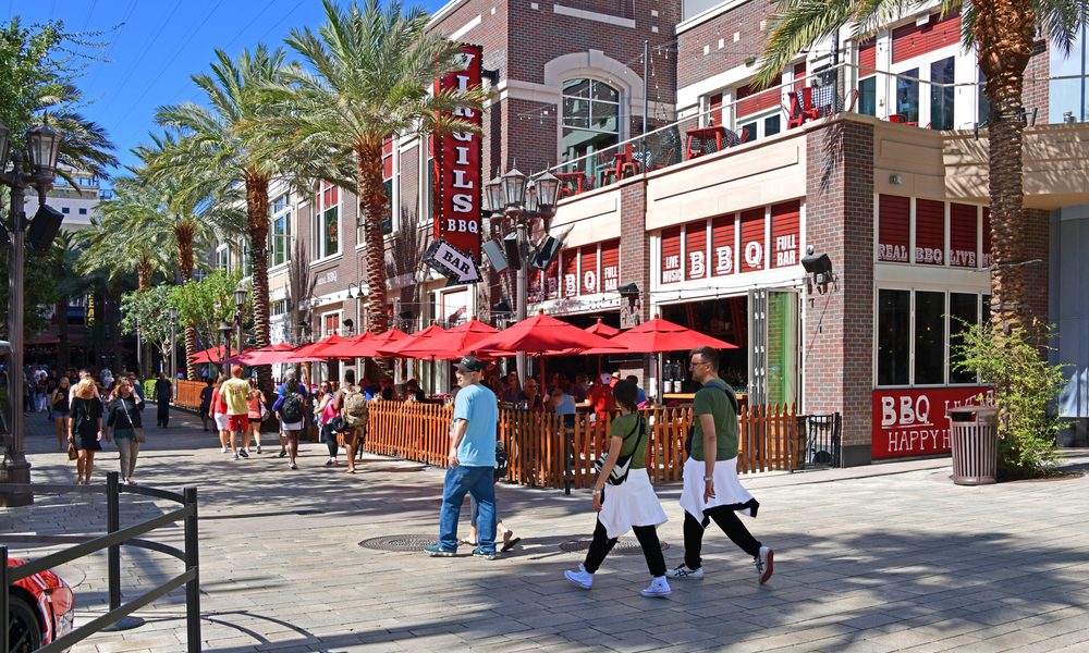 Las,Vegas,Nv,,Usa,09-30-18,The,Linq,Promenade,Is,A